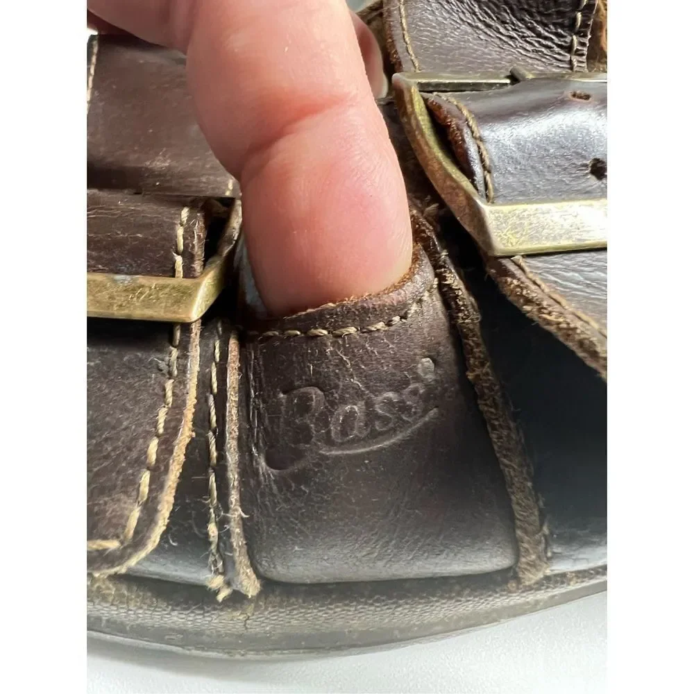 Bass Men’s Leather Sandals Approximately Size 7,5